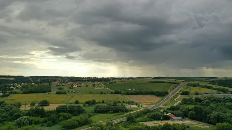 Alerty IMGW przed wyjściem z domu: sprawdź mapę i komunikaty